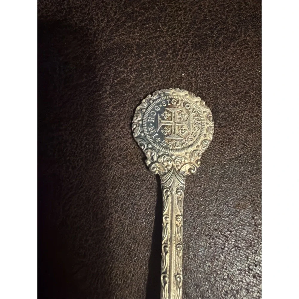 In Hoc Signo Vinces Masonic Home Souvenir Spoon Collectible Topazio